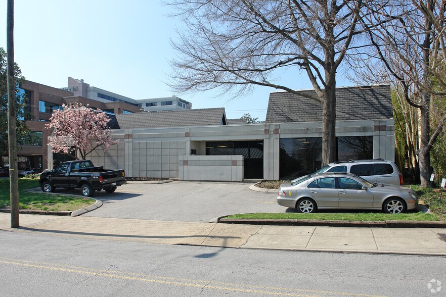 2200 Murphy Ave N, Nashville, TN à louer - Photo de l’immeuble – Image 2 sur 2
