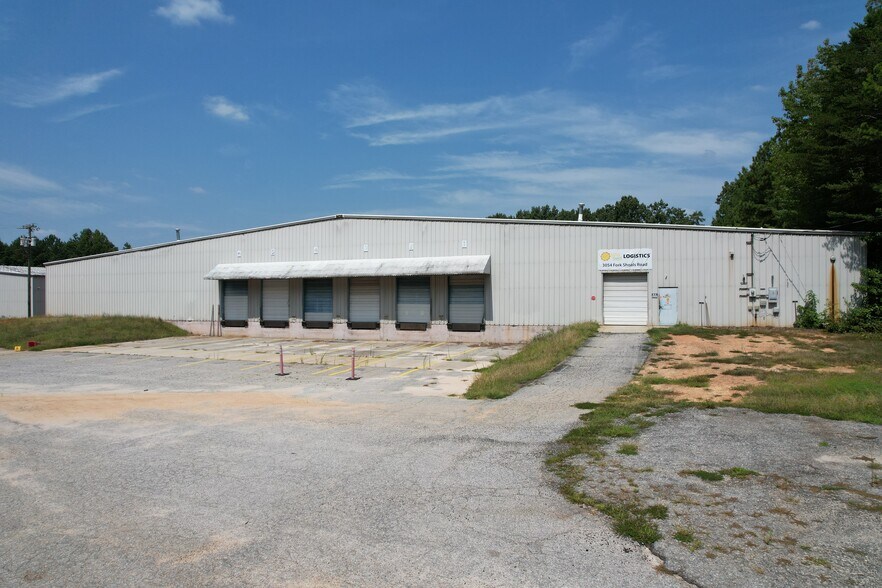 3054 Fork Shoals Rd, Simpsonville, SC à vendre - Photo principale – Image 1 sur 10