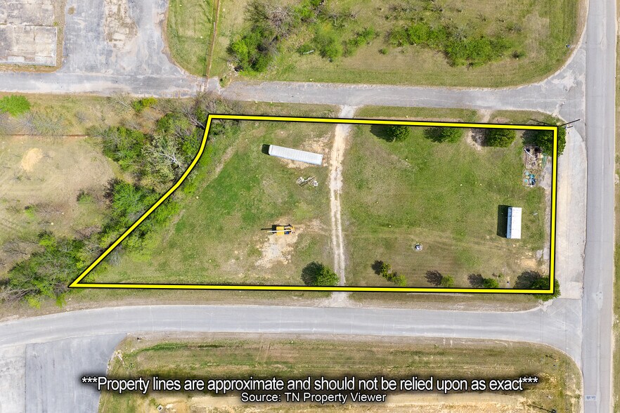 0 9th Street, Parsons, TN à vendre - Photo de l’immeuble – Image 3 sur 12