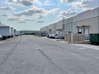 Plus de détails pour 73 SW 12th Ave, Dania Beach, FL - Industriel/Logistique à vendre