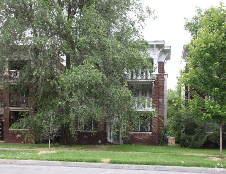 2705-2707 Benton Blvd, Kansas City, MO à vendre - Photo principale – Image 1 sur 2