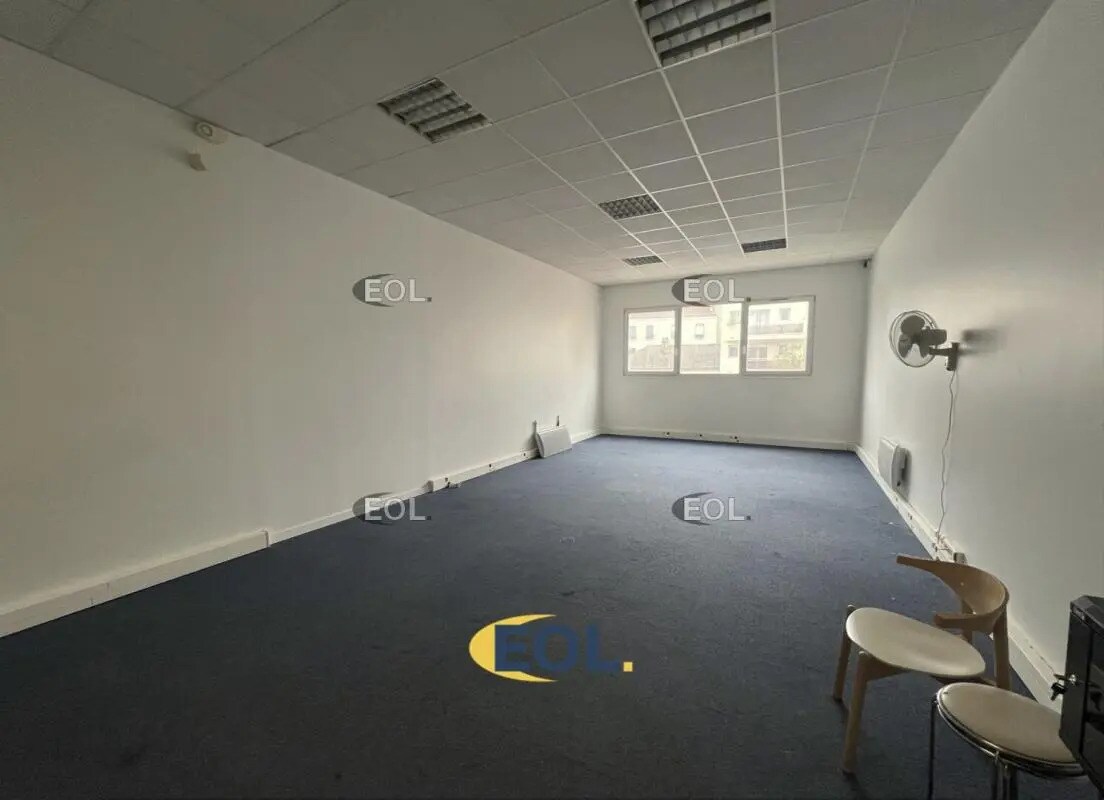 Bureau dans Vincennes à louer Photo de l’immeuble– Image 1 sur 5