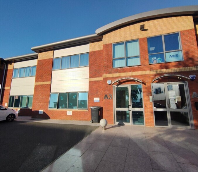 Dittons Rd, Polegate à vendre - Photo principale – Image 1 sur 2