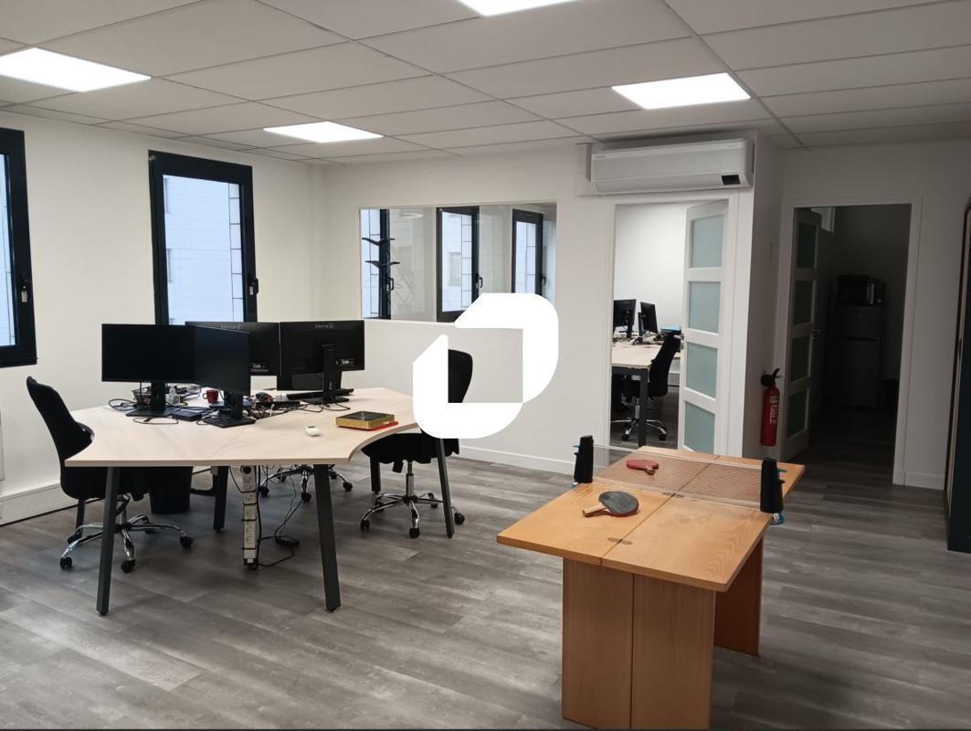 Bureau dans Nanterre à vendre Photo intérieure– Image 1 sur 11