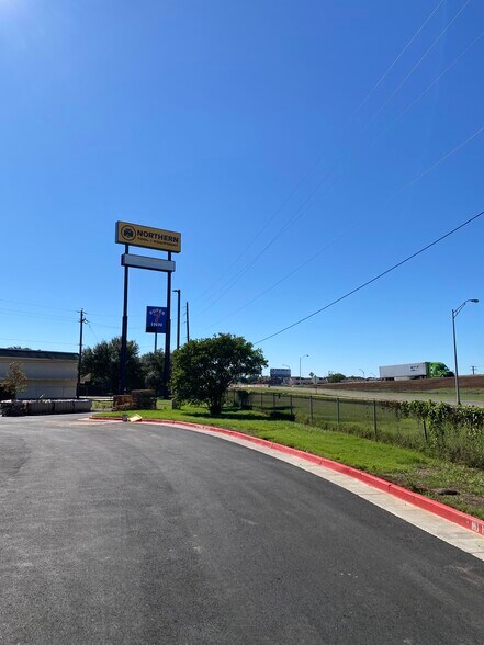 200 John Wesley Blvd, Bossier City, LA à vendre - Photo de l’immeuble – Image 2 sur 3