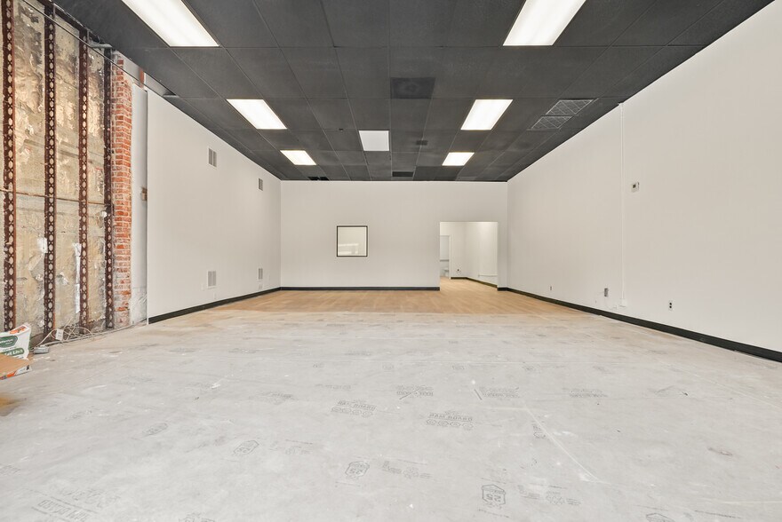 Bureaux/Local commercial dans Los Angeles, CA à louer - Photo de l’immeuble – Image 3 sur 11