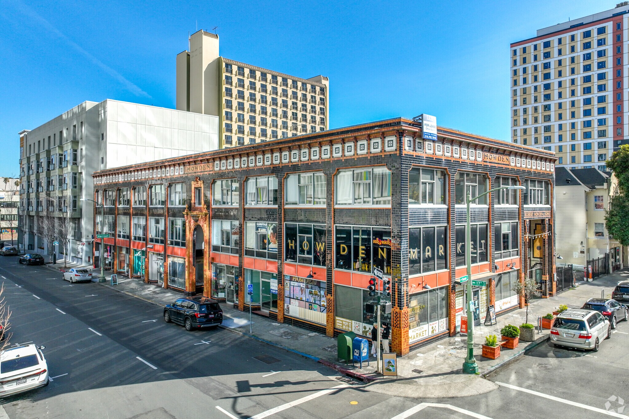 325-341 17th St, Oakland, CA à louer Photo principale– Image 1 sur 10