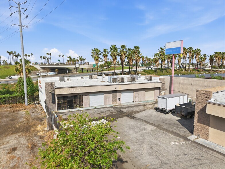 1286 S E St, San Bernardino, CA à vendre - Photo de l’immeuble – Image 3 sur 21