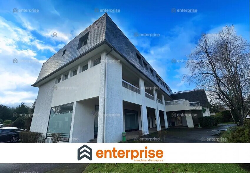 Local commercial dans Gouvieux à vendre - Photo de l’immeuble – Image 1 sur 9