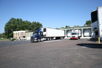 Plus de détails pour 244 Shoemaker Rd, Pottstown, PA - Industriel/Logistique à louer
