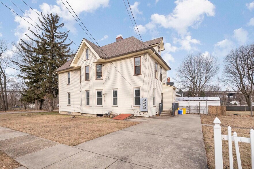 7504 Zimmerman Ave, Pennsauken, NJ à vendre - Photo de l’immeuble – Image 3 sur 47