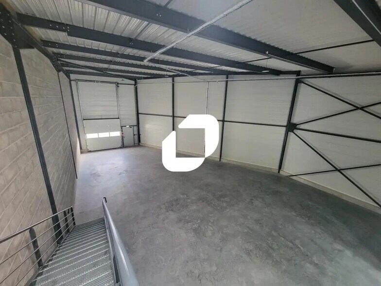 Local d’activités dans Basse-Goulaine à louer - Photo intérieure – Image 3 sur 7