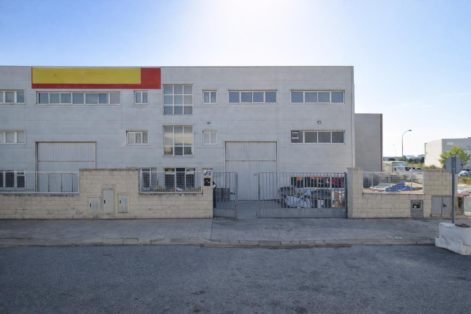 Industriel/Logistique dans Getafe, Madrid à louer Photo principale– Image 1 sur 4