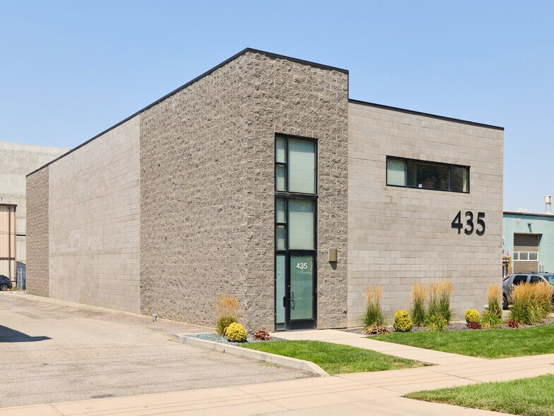 435 N 400 W, Salt Lake City, UT à vendre - Photo de l’immeuble – Image 2 sur 9