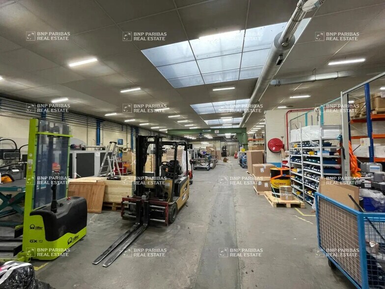 Local d’activités dans Aix-les-Bains à louer - Photo intérieure – Image 2 sur 20