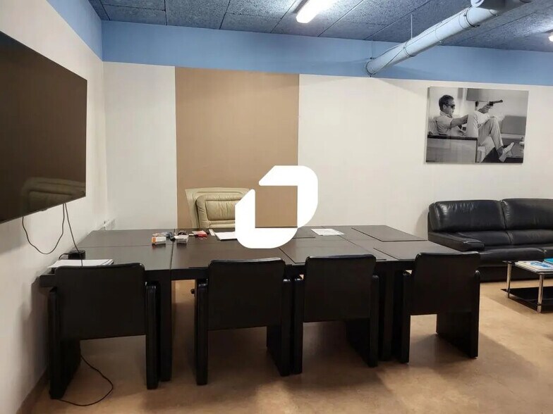 Bureau dans Lille à vendre - Photo de l’immeuble – Image 3 sur 6