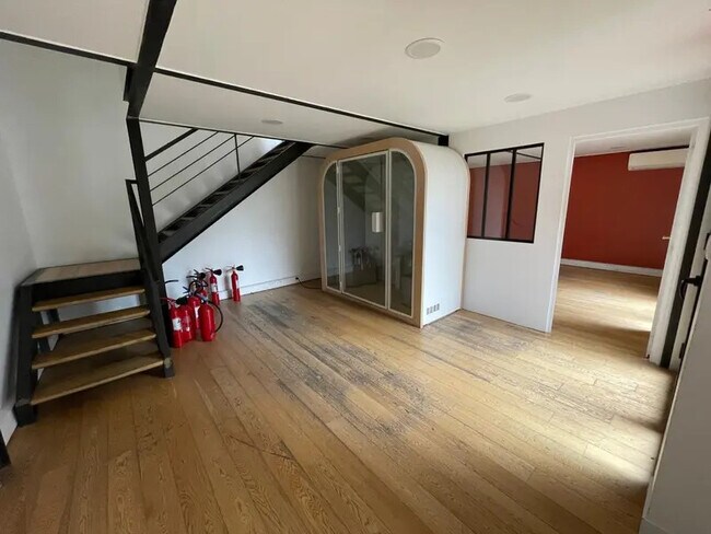 Plus de détails pour 58 Rue Lambrechts, Courbevoie - Bureau à louer