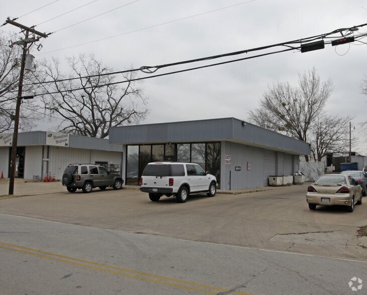 110 N Scribner St, Grapevine, TX à louer - Photo principale – Image 1 sur 2