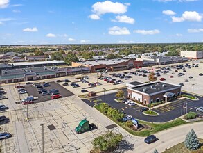 1201-1335 Savoy Plaza Ln, Savoy, IL - Vue aérienne vue de carte - Image1