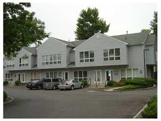 Plus de détails pour 1594-1600 US Highway 130, North Brunswick, NJ - Bureau à louer