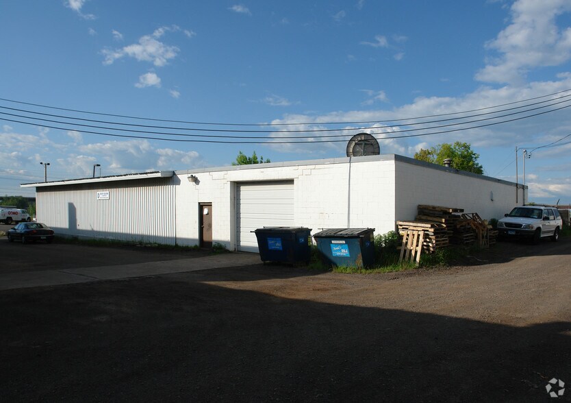 3009 Superior St, Duluth, MN à louer - Photo de l’immeuble – Image 2 sur 2