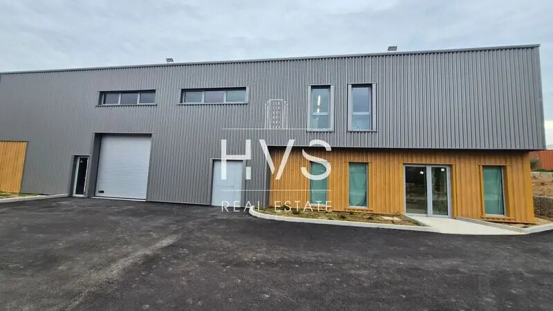 Local d’activités dans Saint-Estève-Janson à louer Photo de l’immeuble– Image 1 sur 4