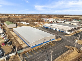 Plus de détails pour Lake Bluff Industrial/IOS/Sports-Rec – Industriel/Logistique à vendre, Lake Bluff, IL