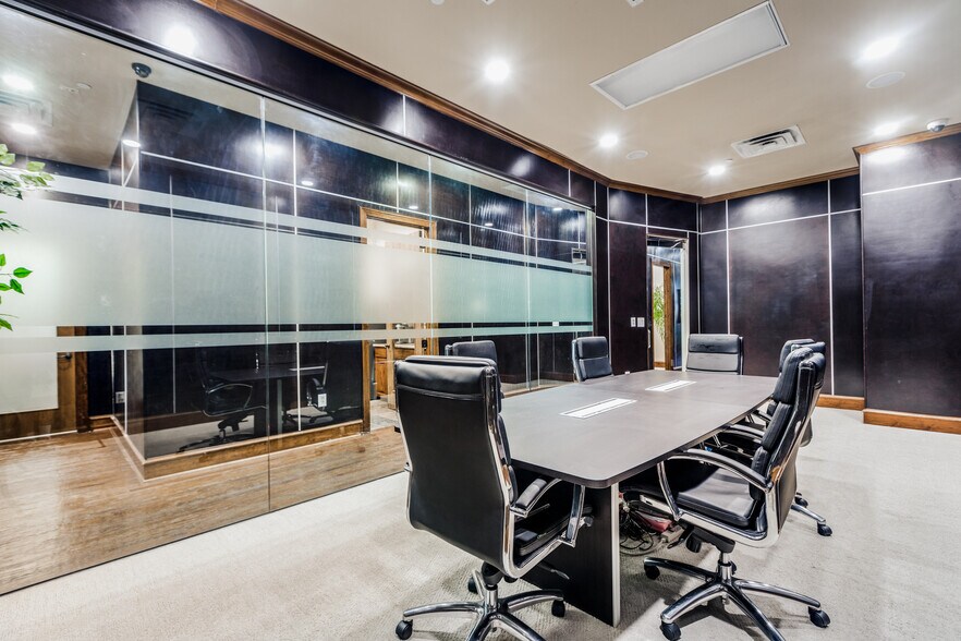 6850 TPC Dr, McKinney, TX à louer - Photo de l’immeuble – Image 3 sur 22