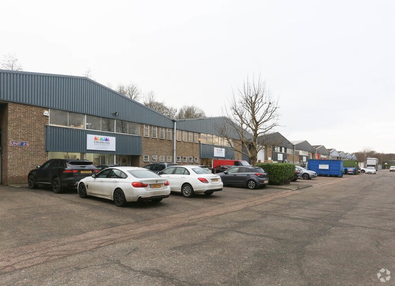 Revenge Rd, Chatham à louer - Photo de l’immeuble – Image 2 sur 4