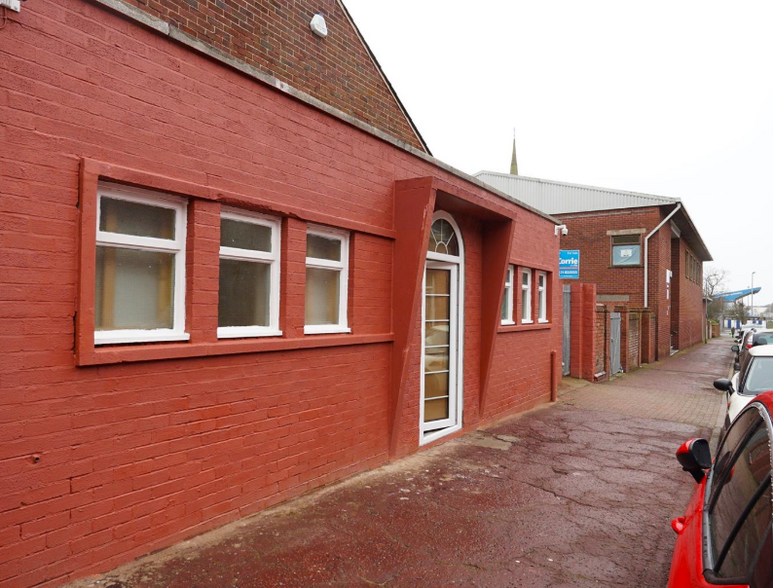 24 Nelson St, Barrow In Furness à vendre - Photo de l’immeuble – Image 2 sur 10