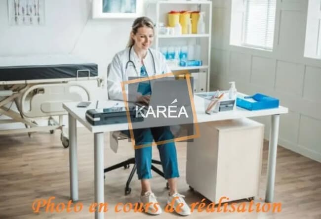 Plus de détails pour Local commercial à vendre