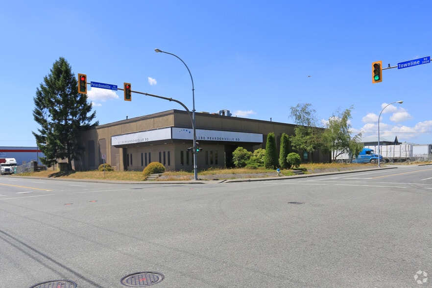 31180 Peardonville Rd, Abbotsford, BC à louer - Photo principale – Image 1 sur 4