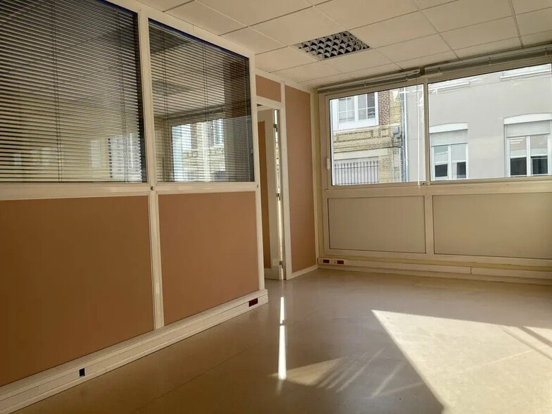 Bureau dans Le Havre à louer - Photo intérieure – Image 3 sur 4
