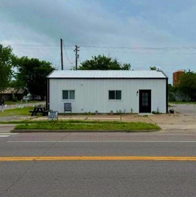 997 US 70 Hwy, Wilson, OK à vendre - Photo principale – Image 1 sur 4