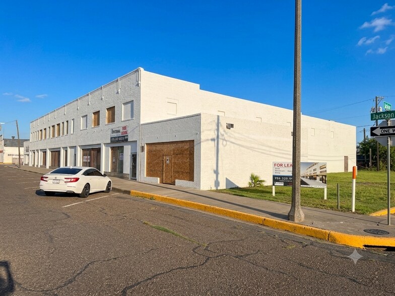 516 W Jackson St, Harlingen, TX à vendre - Photo de l’immeuble – Image 2 sur 9