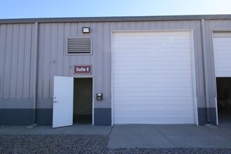 10893 Dyer St, El Paso, TX à louer Photo intérieure– Image 2 sur 17