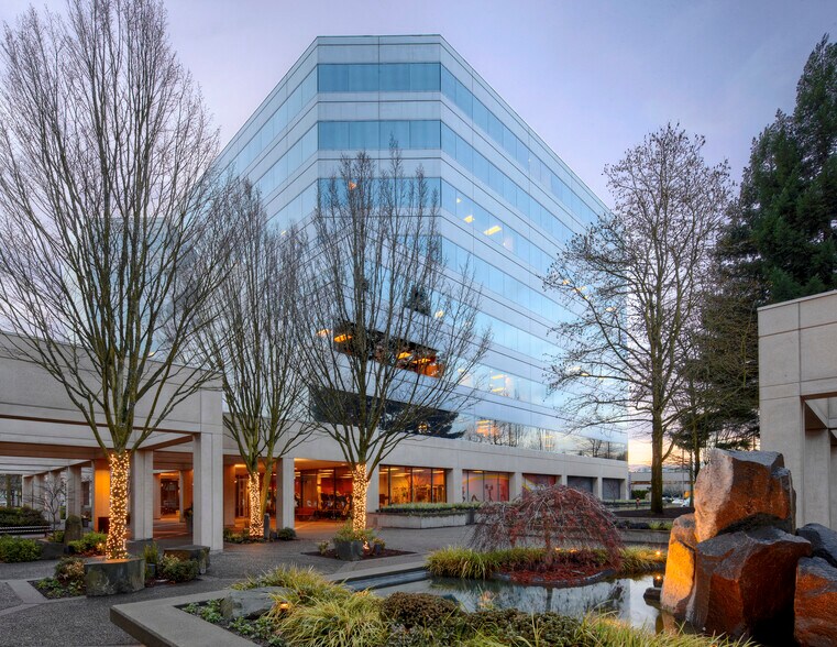 6811 S 204th St, Kent, WA à louer - Photo de l’immeuble – Image 2 sur 27