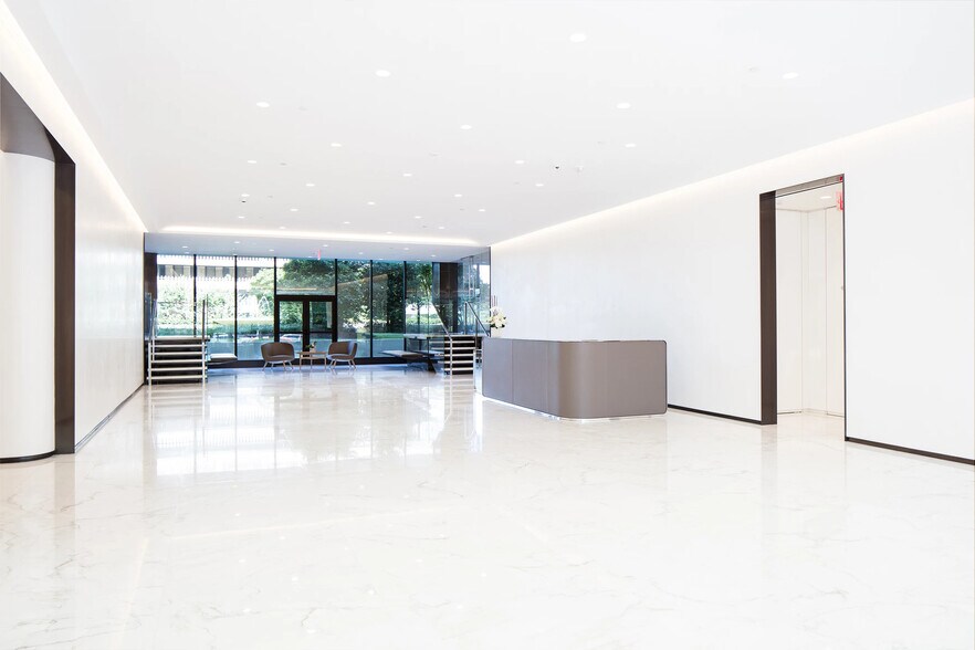 600 New Hampshire Ave NW, Washington, DC à louer - Photo intérieure – Image 3 sur 15