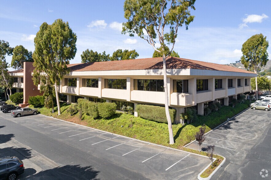 260 Maple Ct, Ventura, CA à vendre - Photo principale – Image 1 sur 17