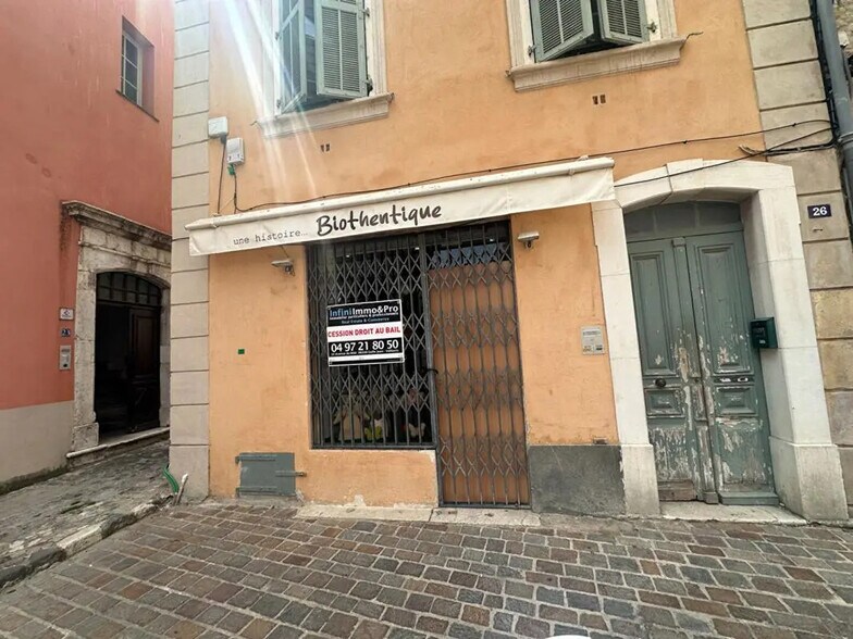 Local commercial dans Biot à louer - Photo de l’immeuble – Image 1 sur 4