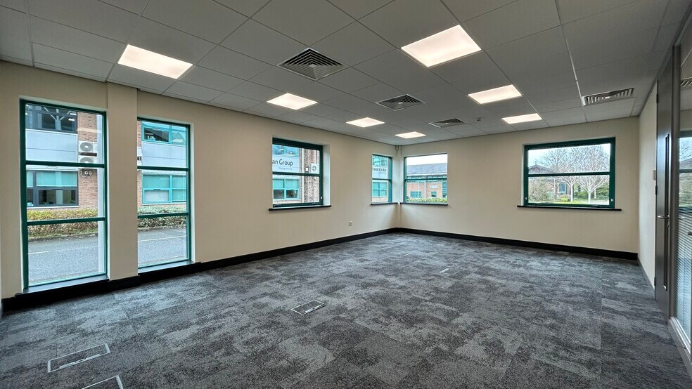 Edward Ct, Altrincham à louer - Photo de l’immeuble – Image 3 sur 13