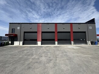 Plus de détails pour 21A-21B Rue Des Metiers, Lavaltrie, QC - Industriel/Logistique à louer