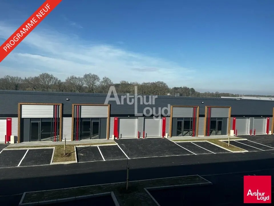 Local d’activités dans Mordelles à louer Photo de l’immeuble– Image 1 sur 8