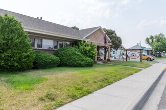 Plus de détails pour 2120 Logan Ave, Cheyenne, WY - Santé à vendre
