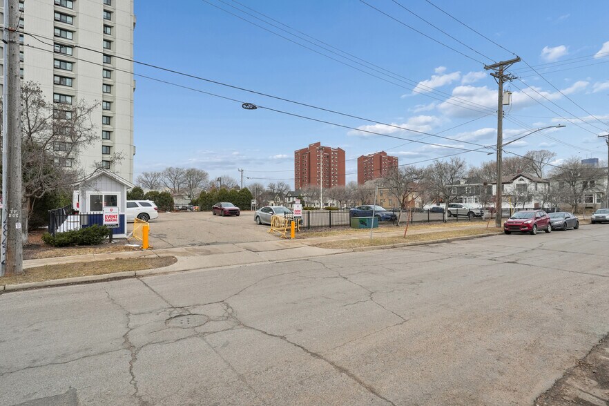 2505 Portland S ave, Minneapolis, MN à vendre - Autre – Image 1 sur 1