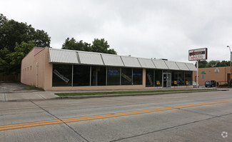 Plus de détails pour 8121 Wornall Rd, Kansas City, MO - Local commercial à vendre