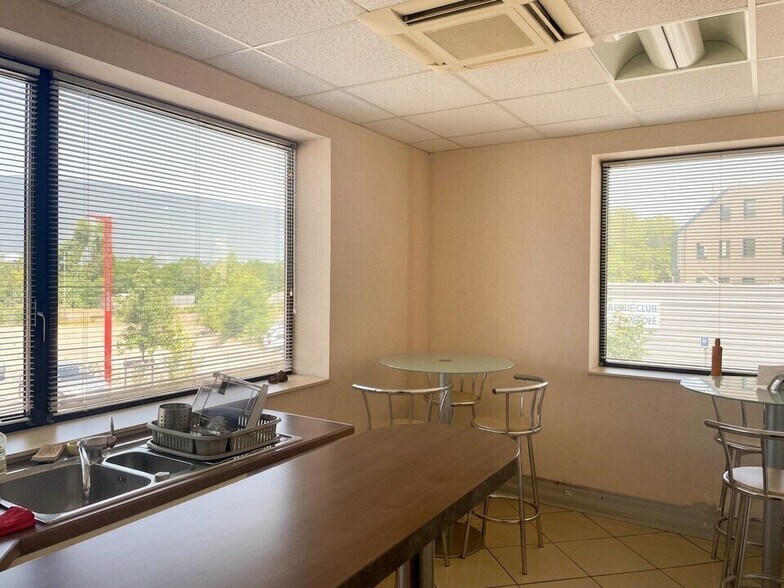 Bureau dans Chambéry à louer - Photo intérieure – Image 2 sur 7