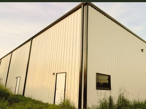 5745 County 39 Rd, Plant City, FL à louer Photo de l’immeuble– Image 1 sur 5