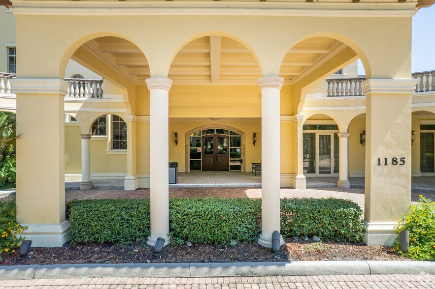 1185 Immokalee Rd, Naples, FL à louer - Photo de l’immeuble – Image 3 sur 39
