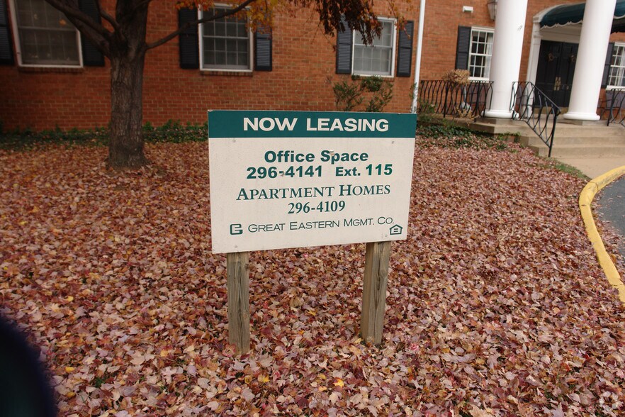 701 E High St, Charlottesville, VA à louer - Autre – Image 2 sur 29